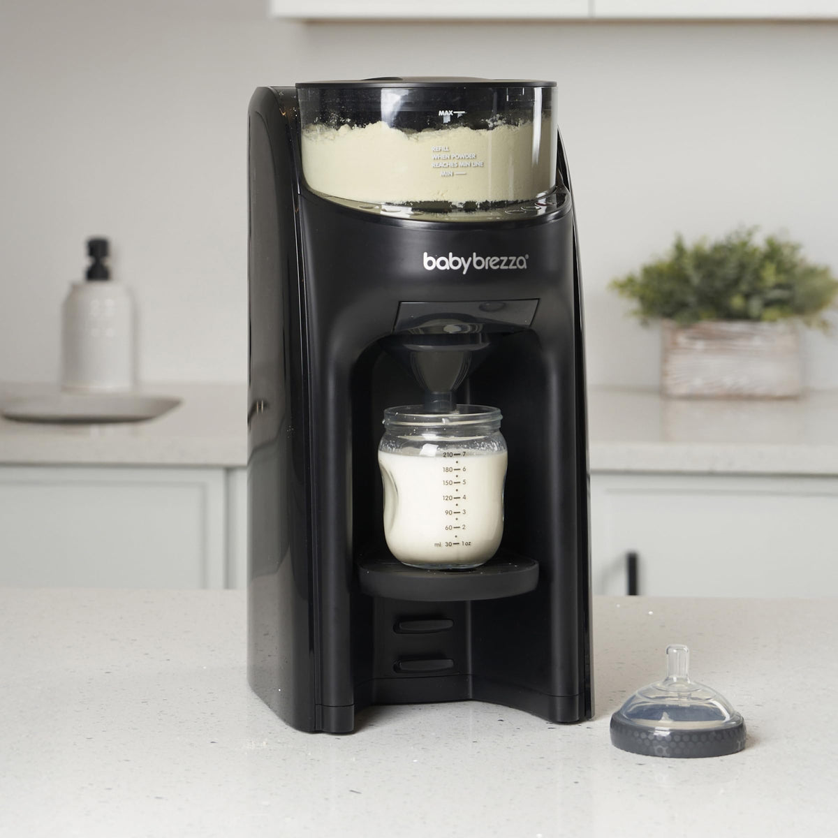 Préparateur automatique de biberons Formula Pro Advanced 60 à 300 ml 3 températures réservoir d’eau compatible lave-vaisselle