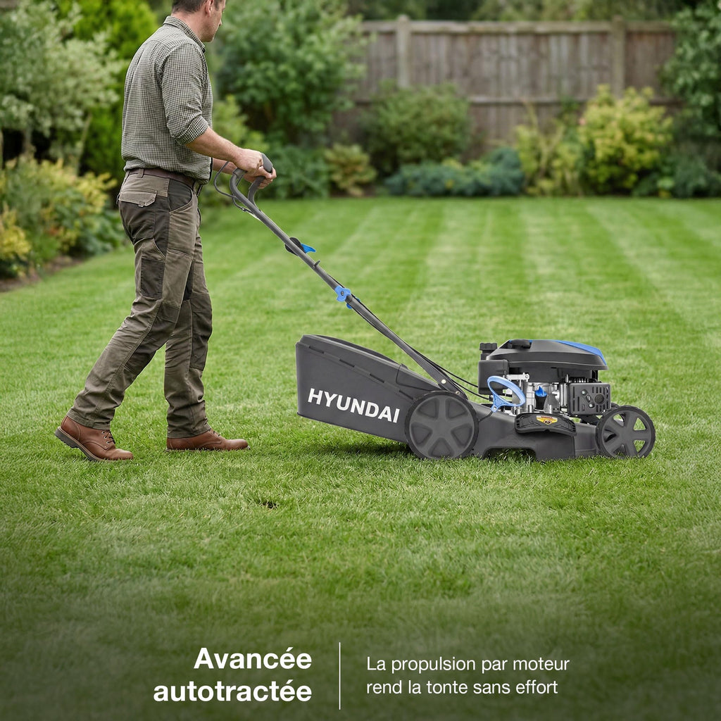 Tondeuse à gazon thermique autotractée HYM17150SPX 43 cm 139 cm³ 4 temps 4 en 1 mulching bac 40 L carter acier