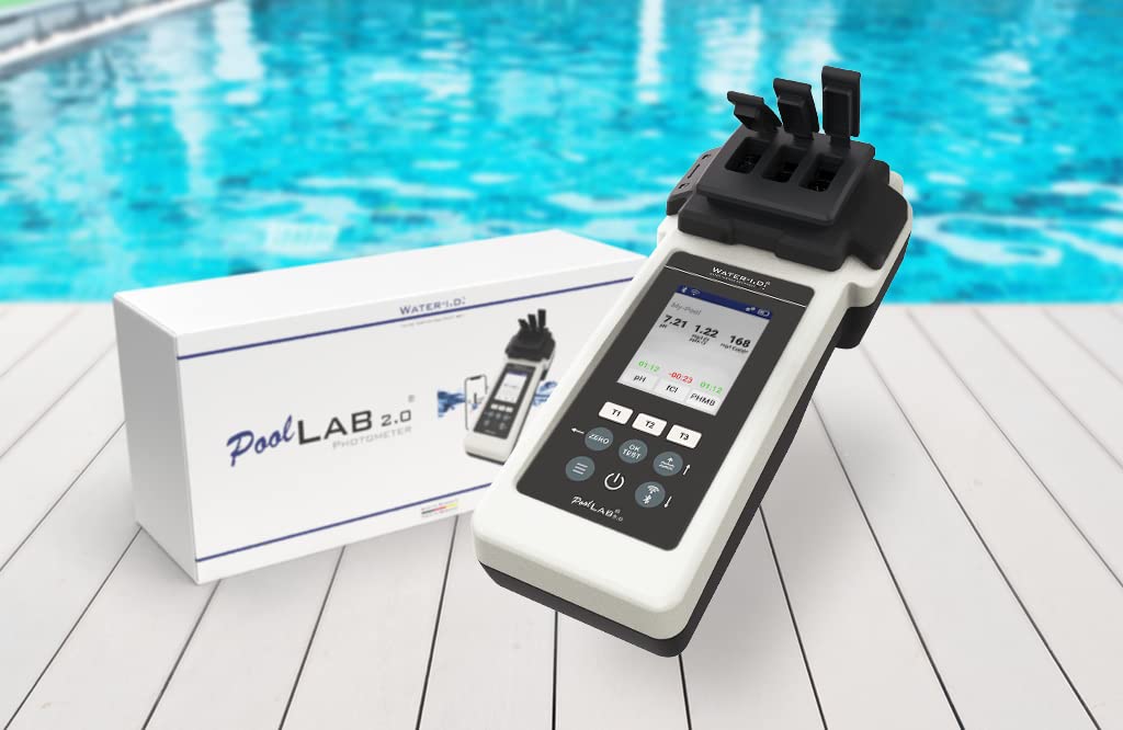 Photomètre électronique PoolLab 2.0 POL02 testeur d'eau piscine et spa 24 paramètres 3 chambres de mesure Bluetooth Wi-Fi IP68
