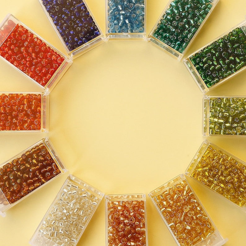 Perles de rocaille en verre multicolores 3,8 mm - 65 pièces pour bijoux et broderie