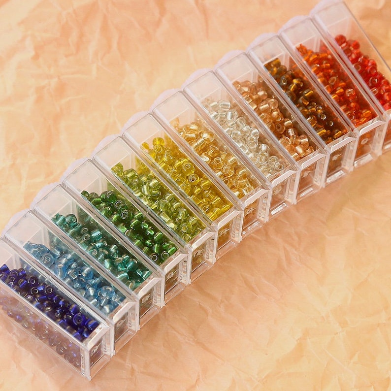 Perles de rocaille en verre multicolores 3,8 mm - 65 pièces pour bijoux et broderie