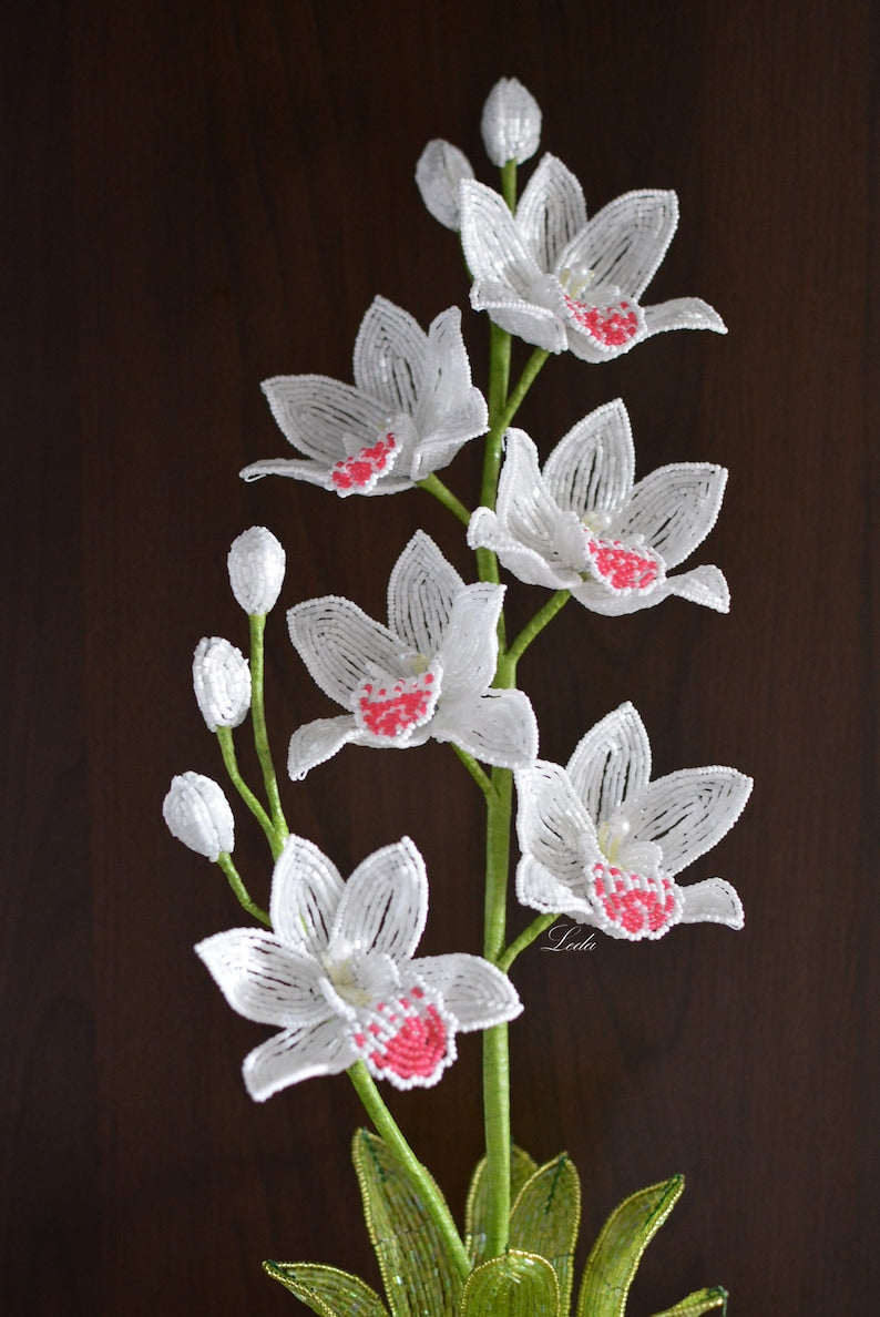 Branche d'orchidée perlée cymbidium, décoration intérieure, fleur artificielle en perles et fil de fer, 5 fleurs 7-8 cm, hauteur 50 cm, choix de couleur
