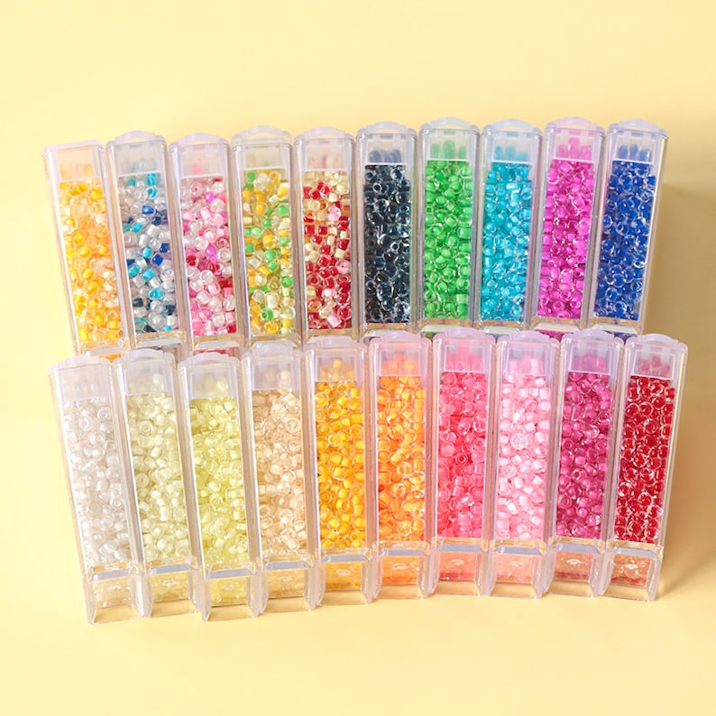 Perles de rocaille en verre teintées 3 mm, 550 pièces (20 g)