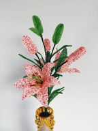 Composition florale artificielle Lys perlé 60 cm