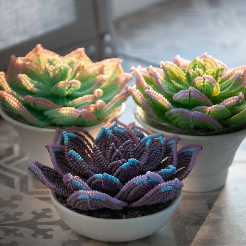 Succulente perlée lilas, fleurs perlées perles françaises, 9x6 cm