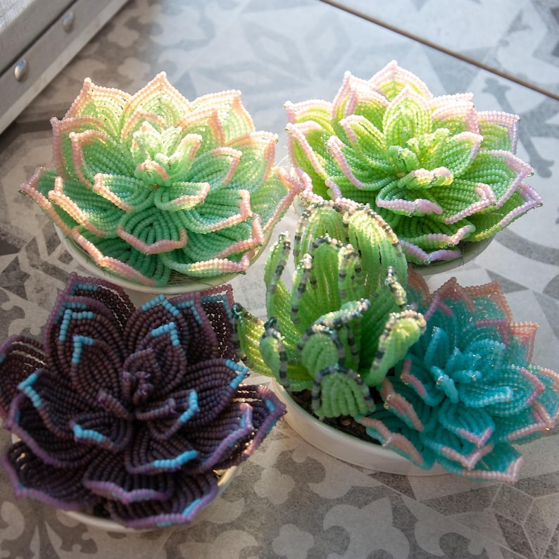 Succulente perlée lilas, fleurs perlées perles françaises, 9x6 cm