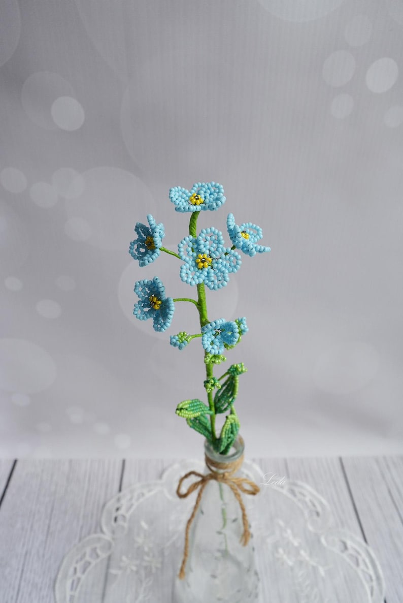 Branche de myosotis en perles françaises, décoration florale 35 cm