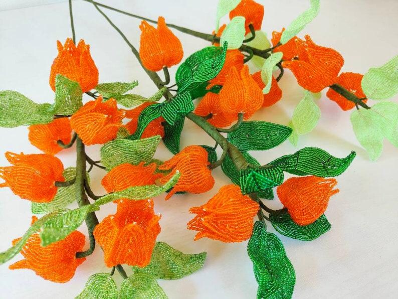 Branche de Physalis Ornementale 50cm avec Fleurs et Feuilles en Perles