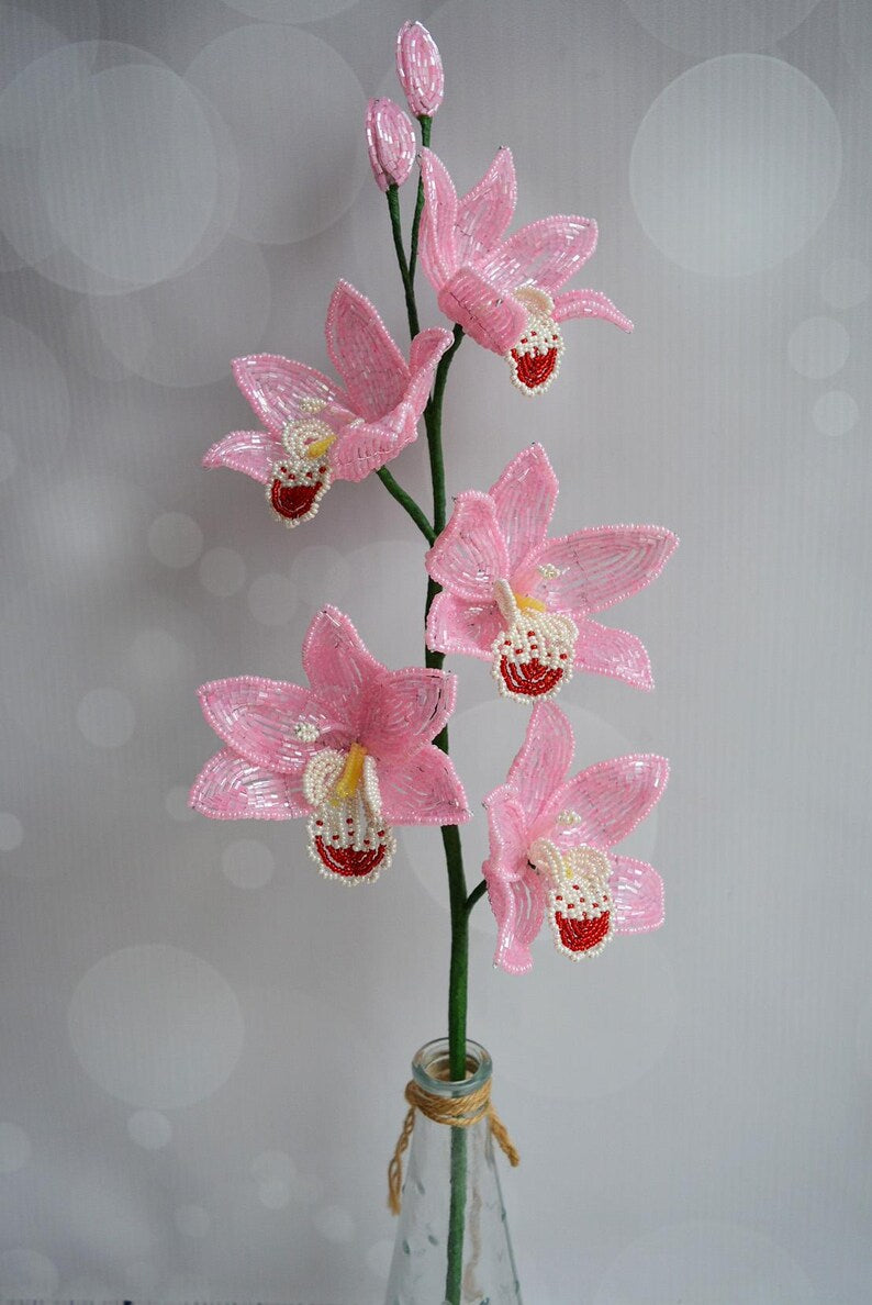 Branche d'orchidée perlée cymbidium, décoration intérieure, fleur artificielle en perles et fil de fer, 5 fleurs 7-8 cm, hauteur 50 cm, choix de couleur
