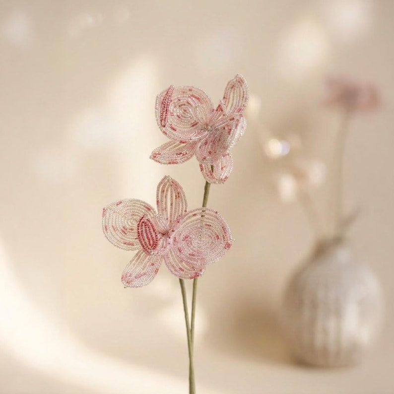 Tige d'orchidée en perles de rocaille, artisanale, 30-35 cm, rose/rouge/blanc, décoration florale éternelle