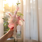 Bouquet de mariée en perles de rocaille lys rose