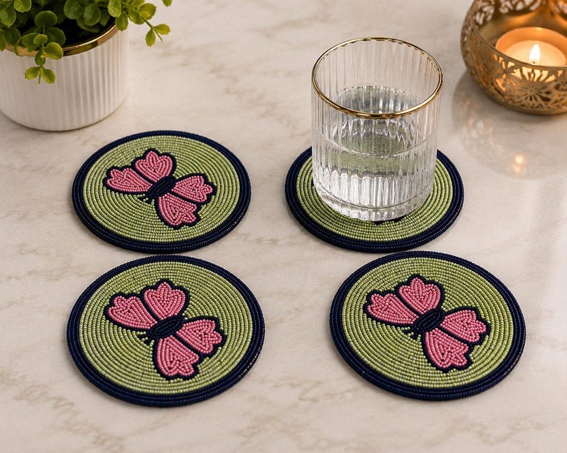 Ensemble de dessous de verre en perles fait main, motif papillon floral rose, décoration de table bohème, 6 pièces