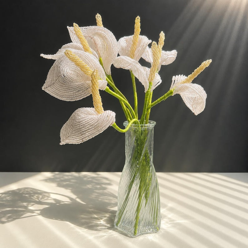 Bouquet de callas perlées blanc nacré et or, décoration intérieure, 30-40 cm