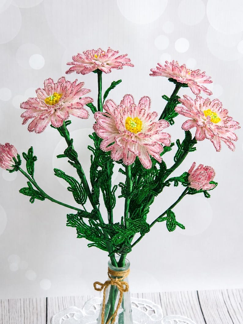 Bouquet de chrysanthèmes roses perlés, fleurs artificielles faites main, 5 fleurs et 2 boutons, hauteur de tige 40-42 cm